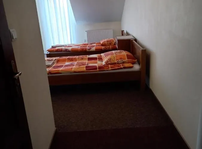 Roza Bed & Breakfast Losice